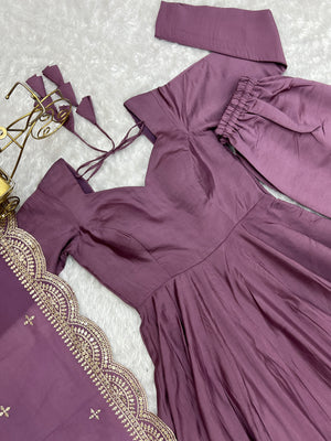 Roman Chanderi Silk Embroidered Anarkali Set – Mauve