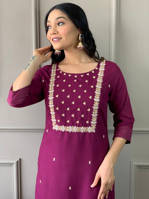 Rayon Slub Embroidered Kurta Pant Dupatta Set – Wine