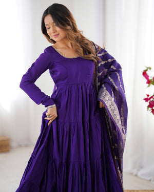 Roman Chanderi Silk Embroidered Anarkali Set – Blue