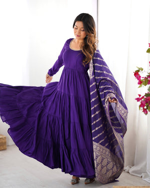 Roman Chanderi Silk Embroidered Anarkali Set – Blue