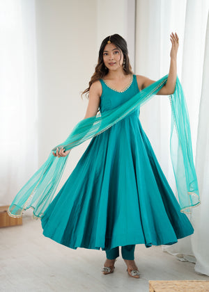 Roman Chanderi Silk Embroidered Anarkali Set – Blue
