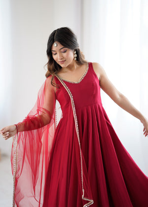 Roman Chanderi Silk Embroidered Anarkali Set – Maroon