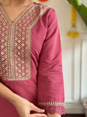 Viscose Chanderi Embroidered Kurta Pant Dupatta Set – Dusty Rose