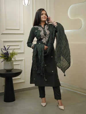 Rayon Slub Embroidered Kurta Pant Dupatta Set – Dark Green