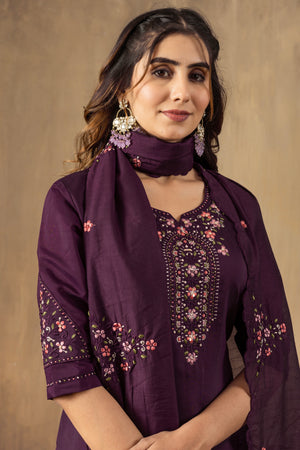 Roman Silk Embroidered Straight Kurti Set – Wine