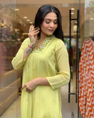 Viscose Chinon Embroidered Kurta Pant Dupatta Set – Lime Green
