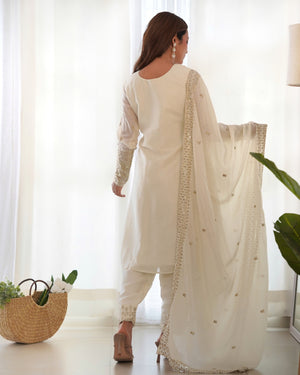 Chinon Silk Embroidered Straight Kurta Set – Ivory