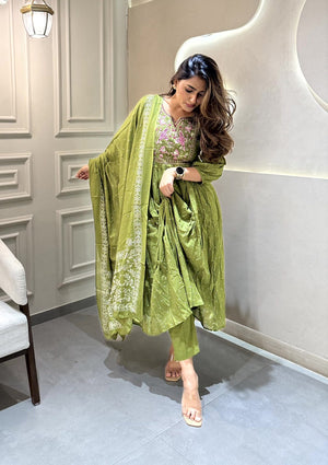 Cotton Embroidered Kurta Pant Dupatta Set – Mehndi Green