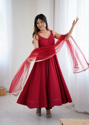 Roman Chanderi Silk Embroidered Anarkali Set – Maroon