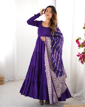 Roman Chanderi Silk Embroidered Anarkali Set – Blue