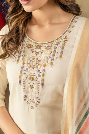 Shimmer Gold Silk Embroidered Straight Kurti Set – Off White
