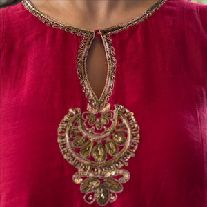 Chanderi Viscose Embroidered Kurta Pant Dupatta Set – Red