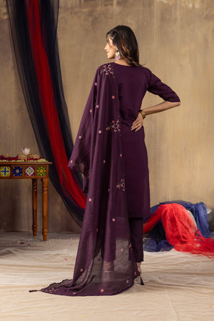 Roman Silk Embroidered Straight Kurti Set – Wine