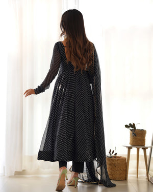 Georgette Printed Anarkali Set – Black