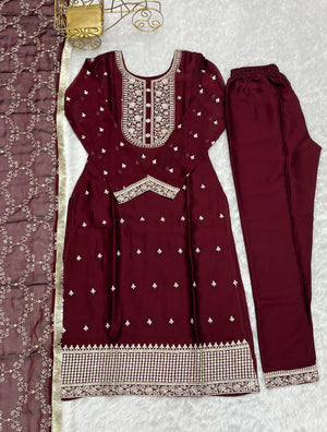 Rangoli Silk Embroidered Straight Kurta Set – Maroon