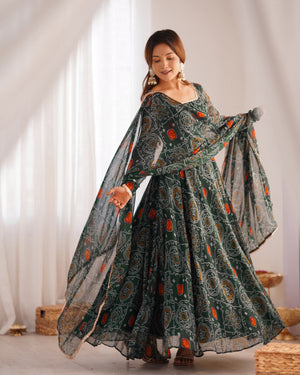 Soft Lightweight Chiffon Bandhej Fabric Inner Micro Cotton Embroidered Anarkali Set – Green