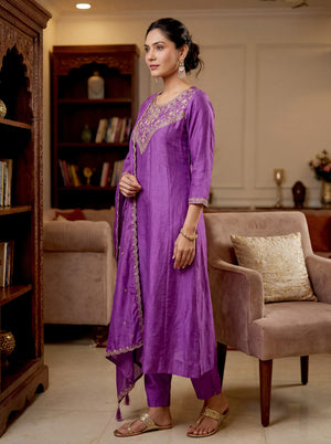 Vichitra Silk Embroidered Kurta Pant Dupatta Set – Purple