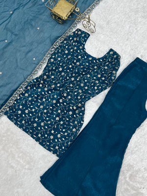 Crunchy Silk Embroidered Bell Bottom Set – Teal Blue