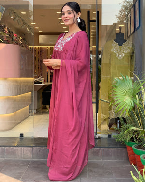 Viscose Chinon Embroidered Kurta Pant Dupatta Set – Dusty Rose