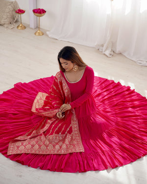 Roman Chanderi Silk Embroidered Anarkali Set – Red