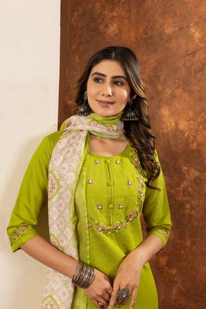 Marina Silk Embroidered Straight Kurti Set – Parrot Green