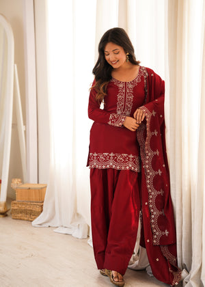 Glass Roman Silk Embroidered Kurta-Farshi Set – Maroon