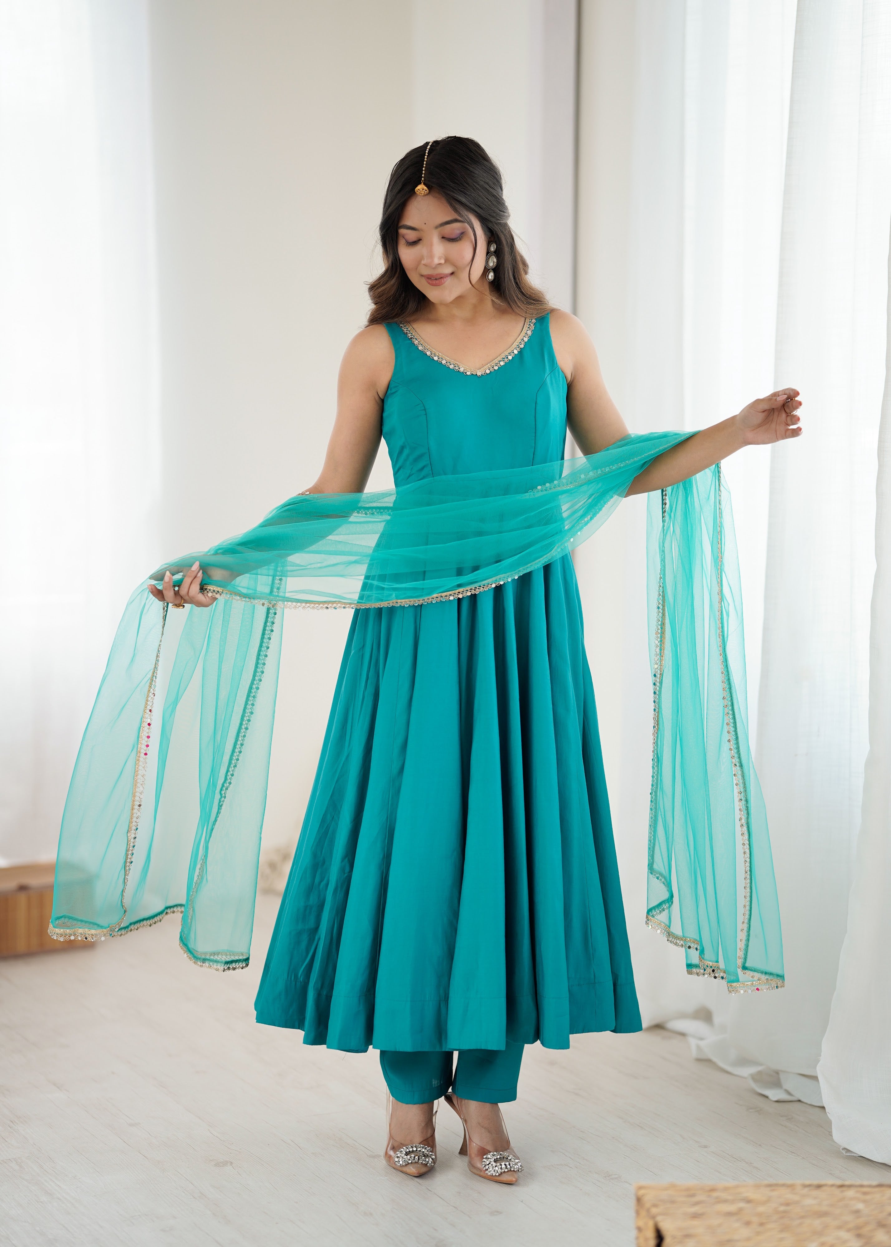 Roman Chanderi Silk Embroidered Anarkali Set – Blue