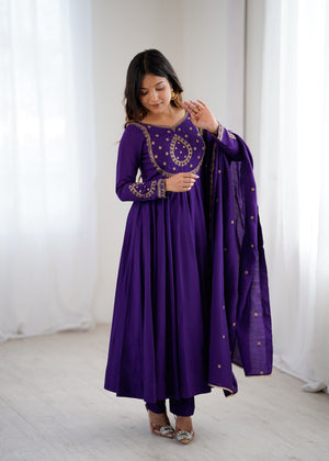 Roman Chanderi Silk Embroidered Anarkali Set – Purple