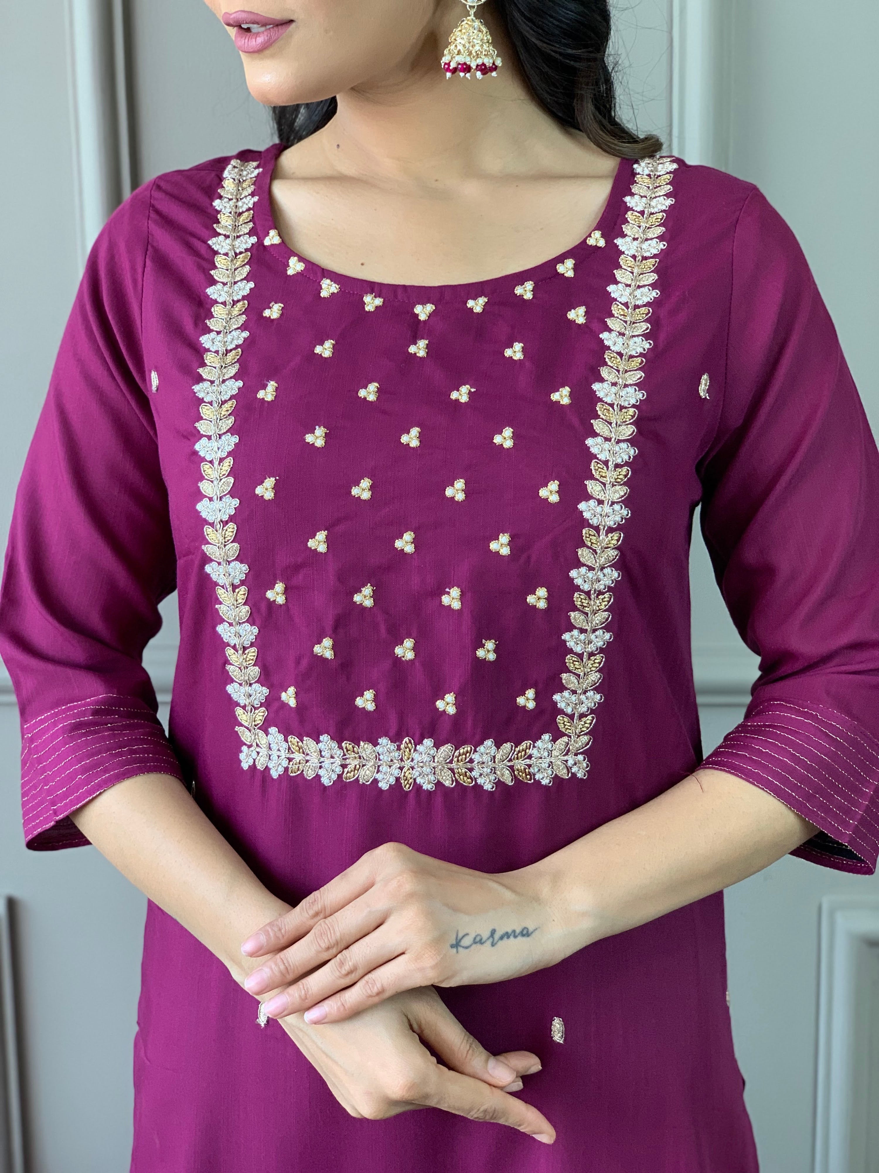 Rayon Slub Embroidered Kurta Pant Dupatta Set – Wine