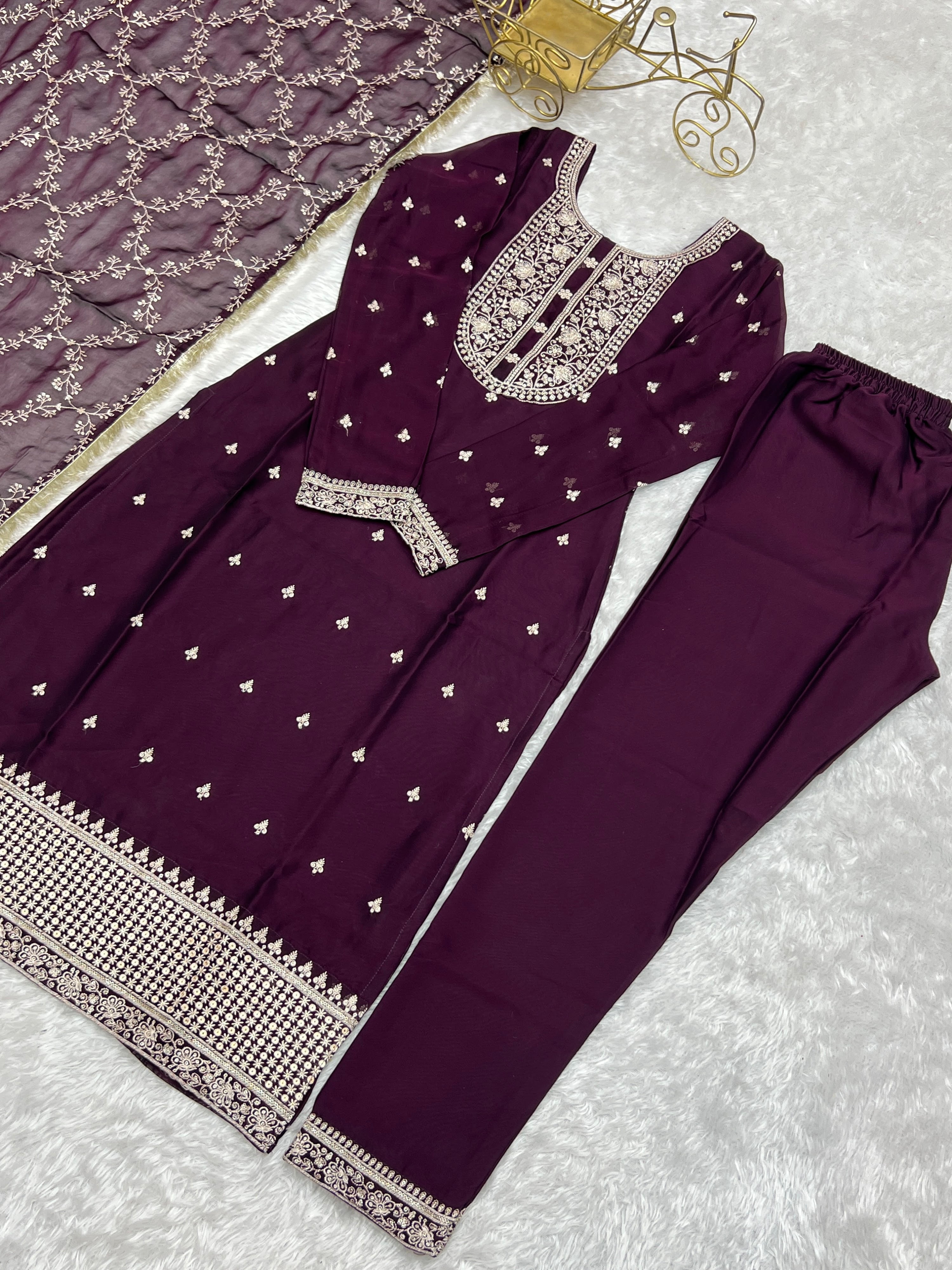 Rangoli Silk Embroidered Straight Kurta Set – Wine
