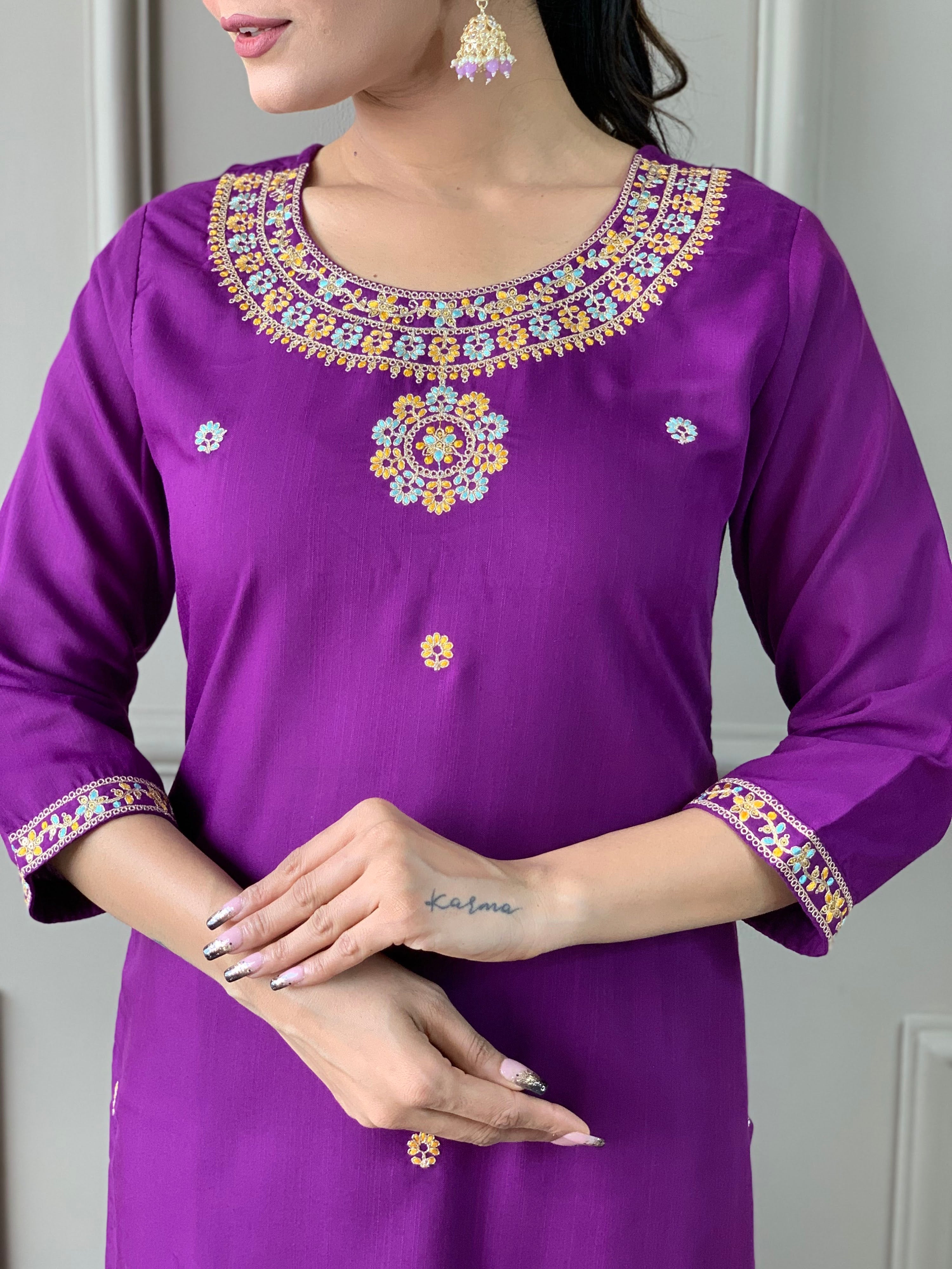 Rayon Slub Embroidered Kurta Pant Dupatta Set – Purple
