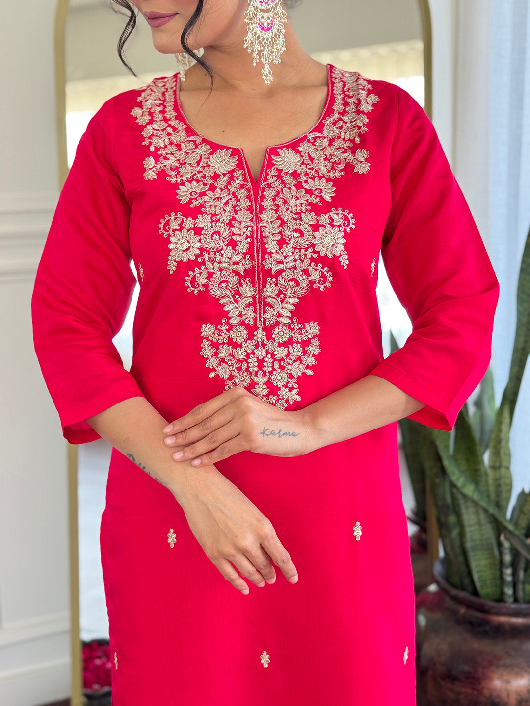 Roman Silk Embroidered Kurta Pant Dupatta Set – Rani Pink