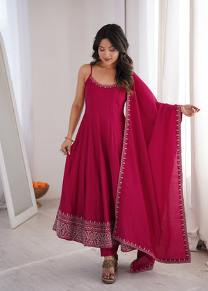 Roman Chanderi Silk Embroidered Anarkali Set – Rani Pink