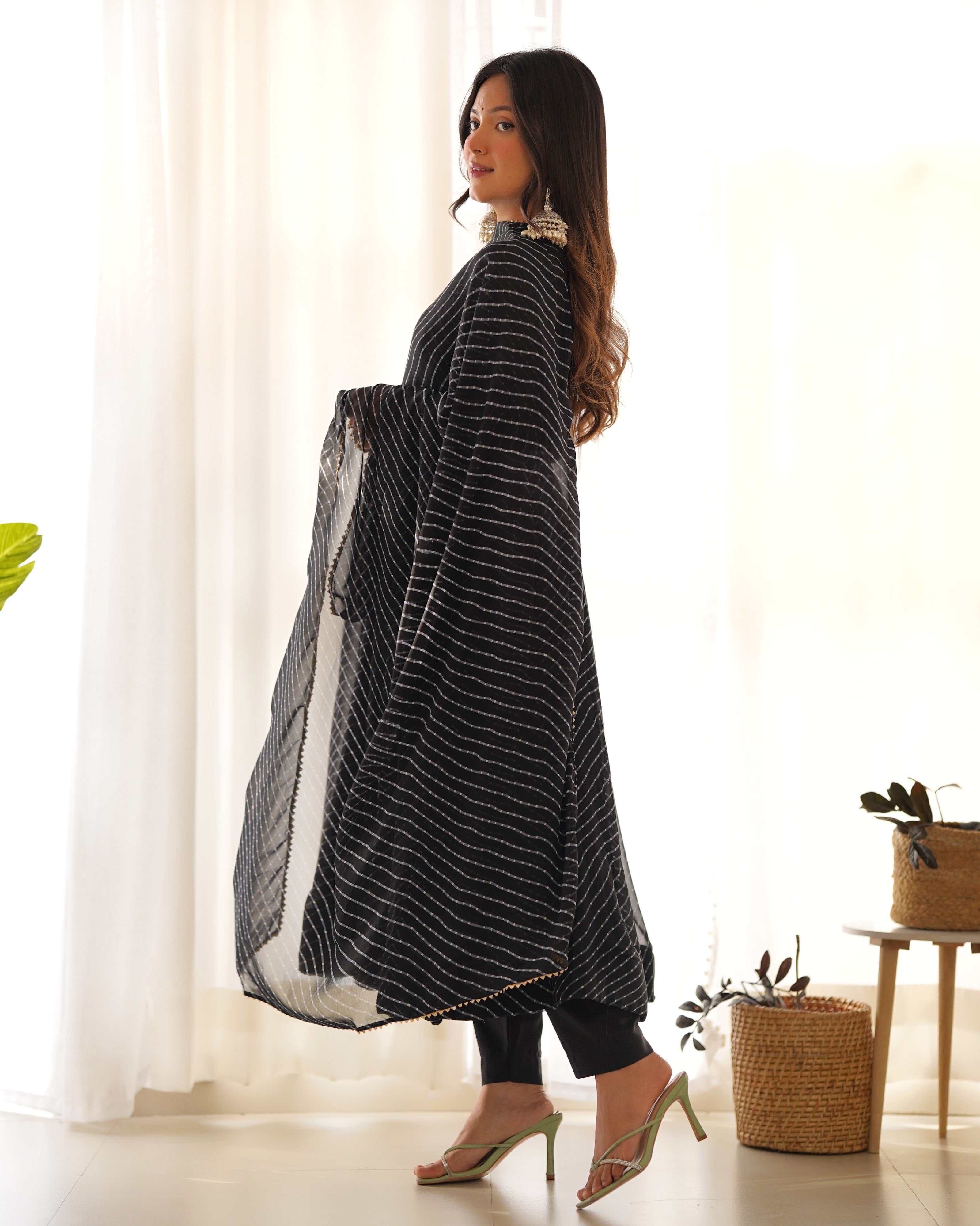 Georgette Printed Anarkali Set – Black