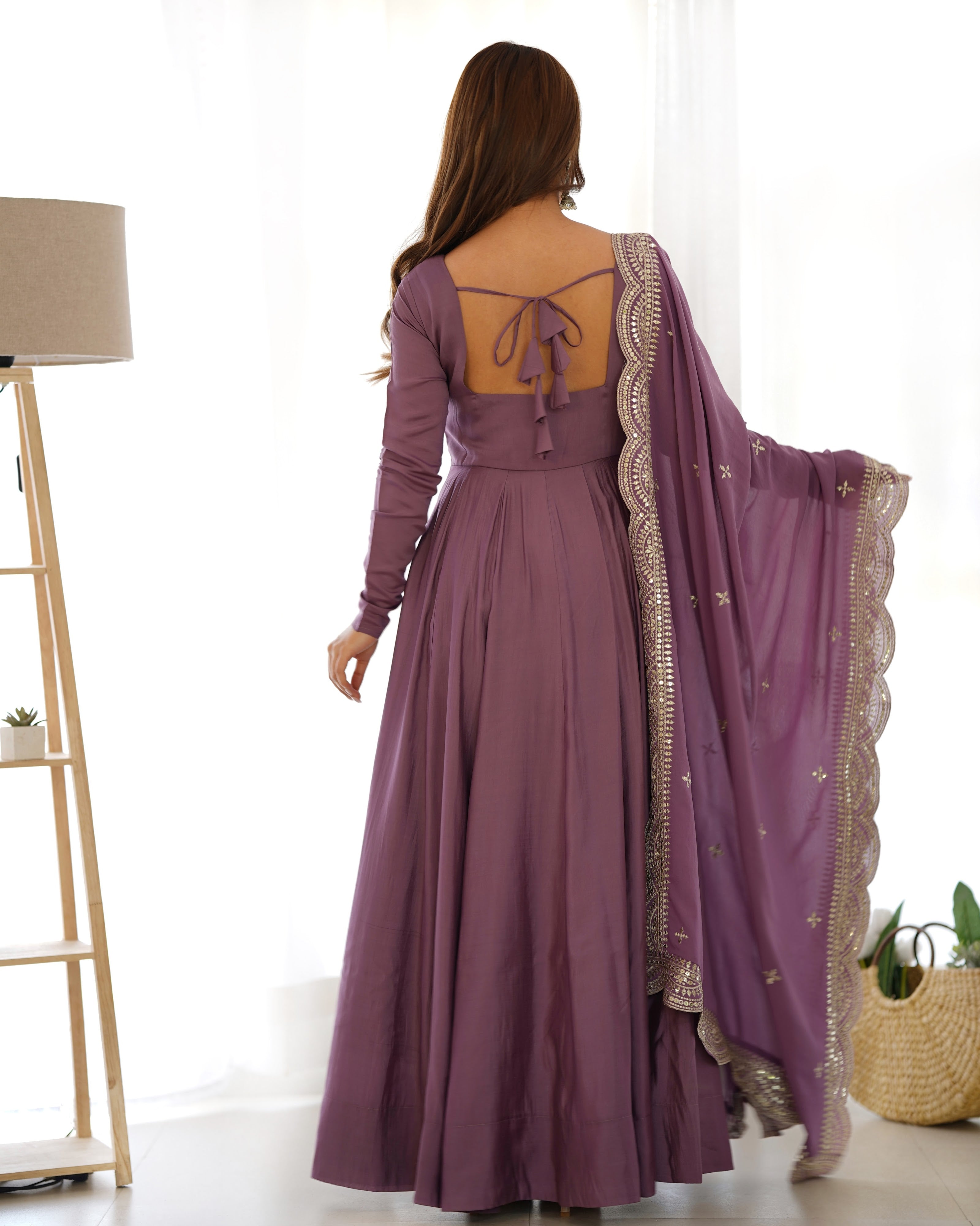 Roman Chanderi Silk Embroidered Anarkali Set – Mauve