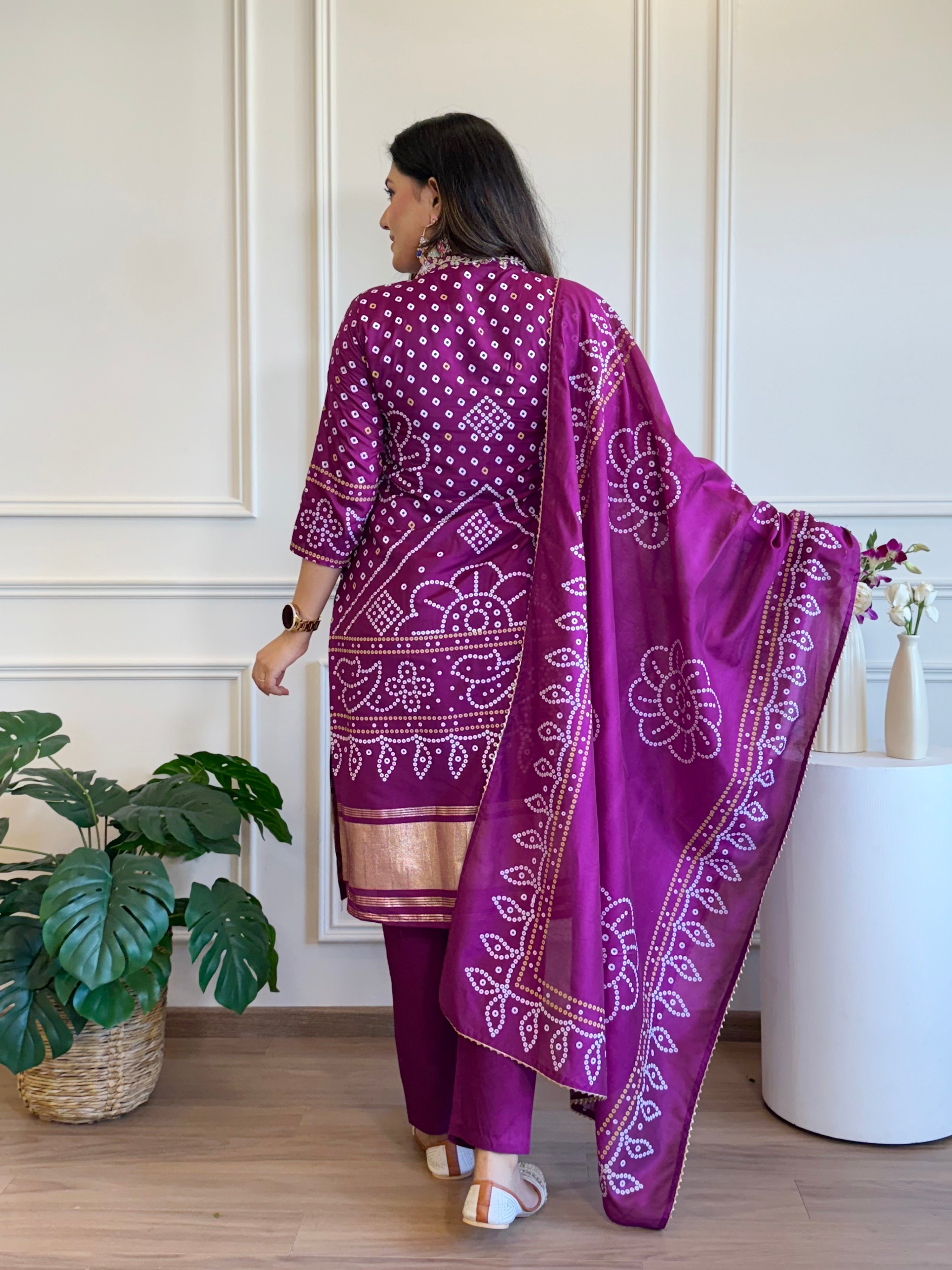 Viscose Embroidered Kurta Pant Dupatta Set – Purple