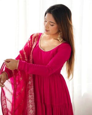 Roman Chanderi Silk Embroidered Anarkali Set – Red