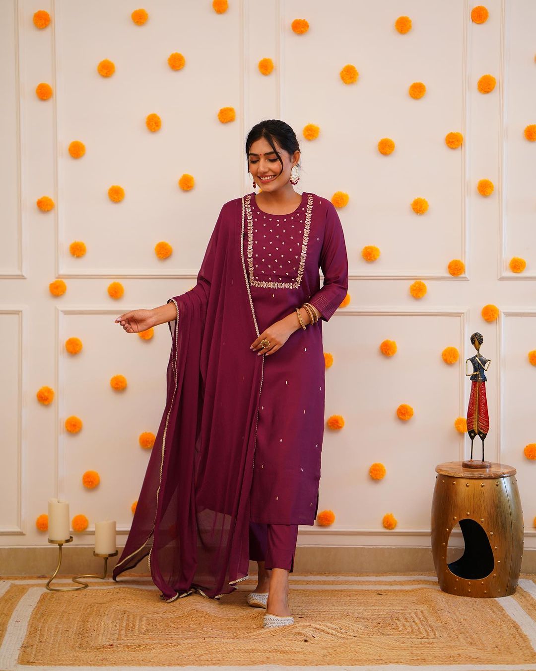Rayon Slub Embroidered Kurta Pant Dupatta Set – Wine
