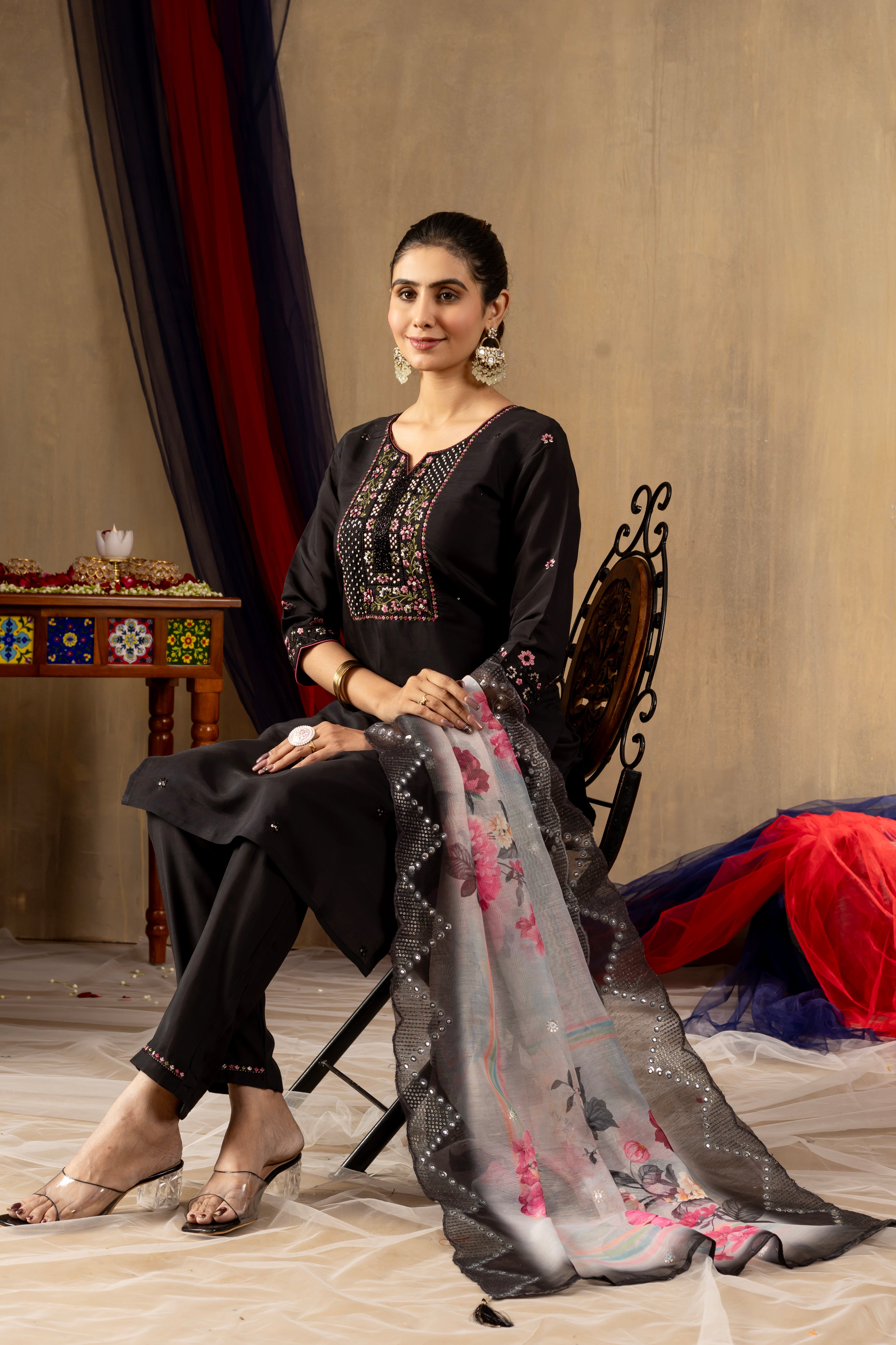 Roman Silk Embroidered Straight Kurti Set – Black