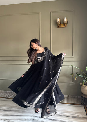 Georgette Embroidered Anarkali Set – Black