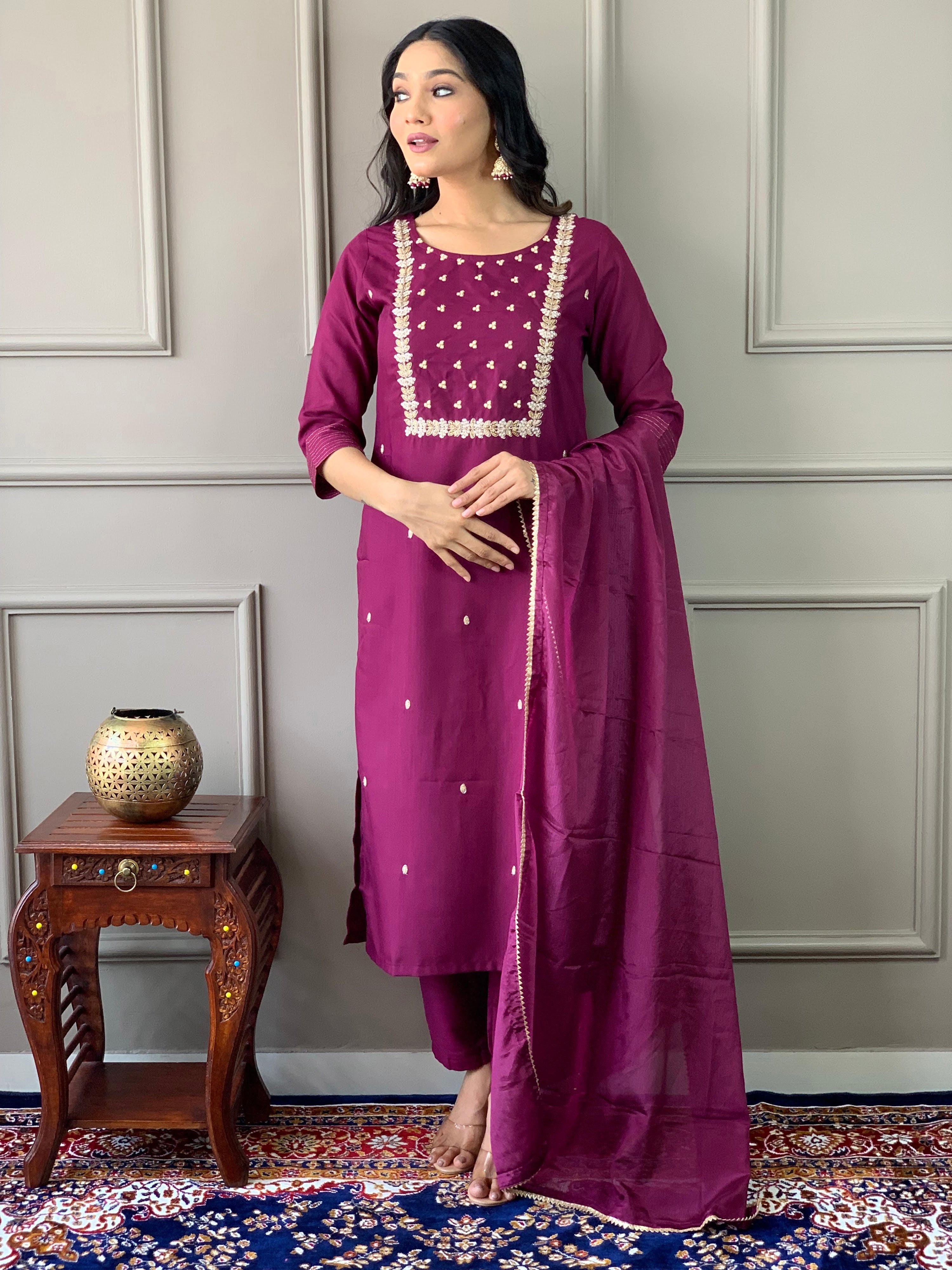 Rayon Slub Embroidered Kurta Pant Dupatta Set – Wine