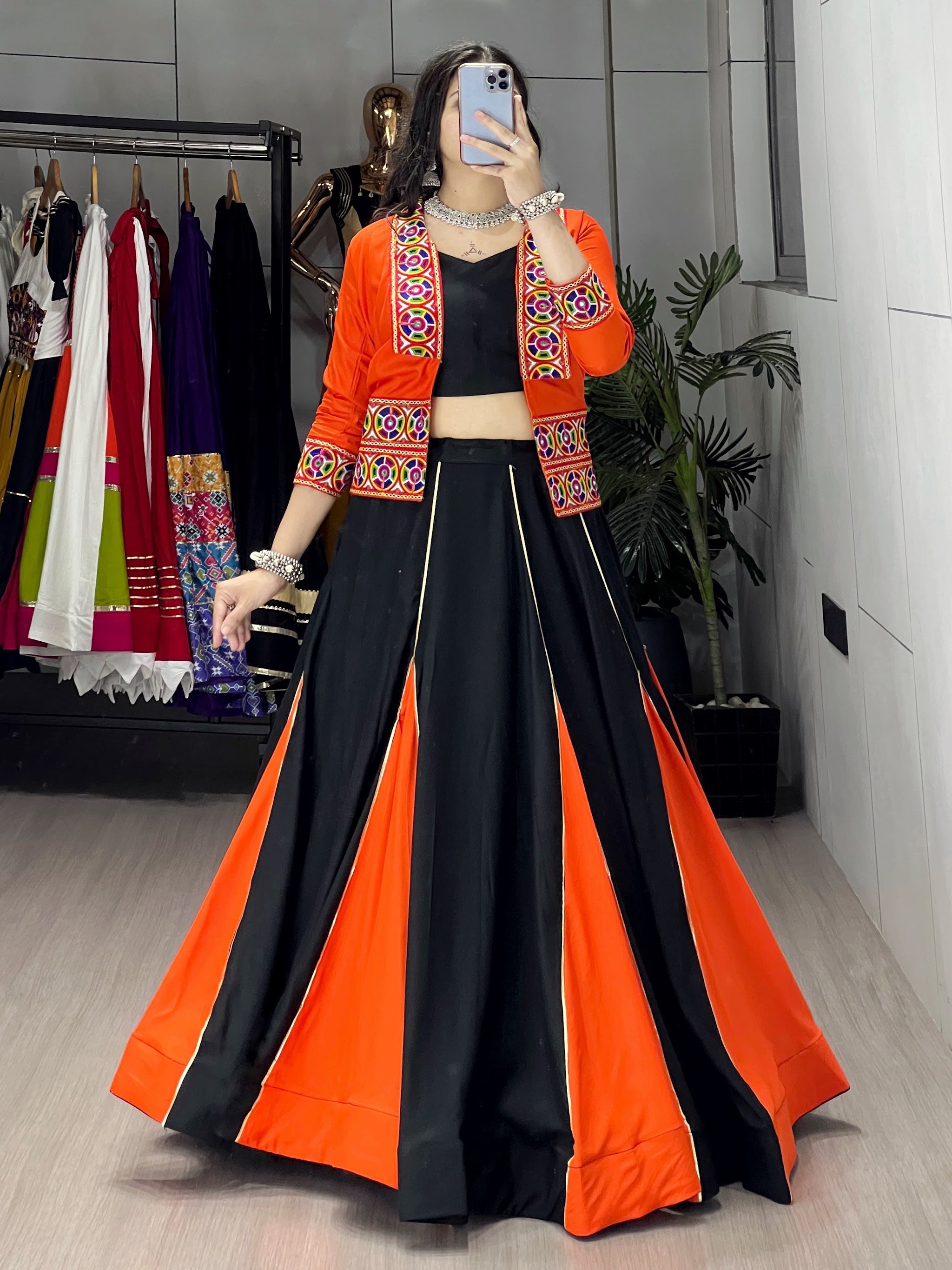 Black Orange Koti