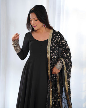 Georgette Embroidered Gown Set – Black