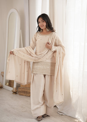 Glass Roman Silk Embroidered Kurta-Farshi Set – Ivory
