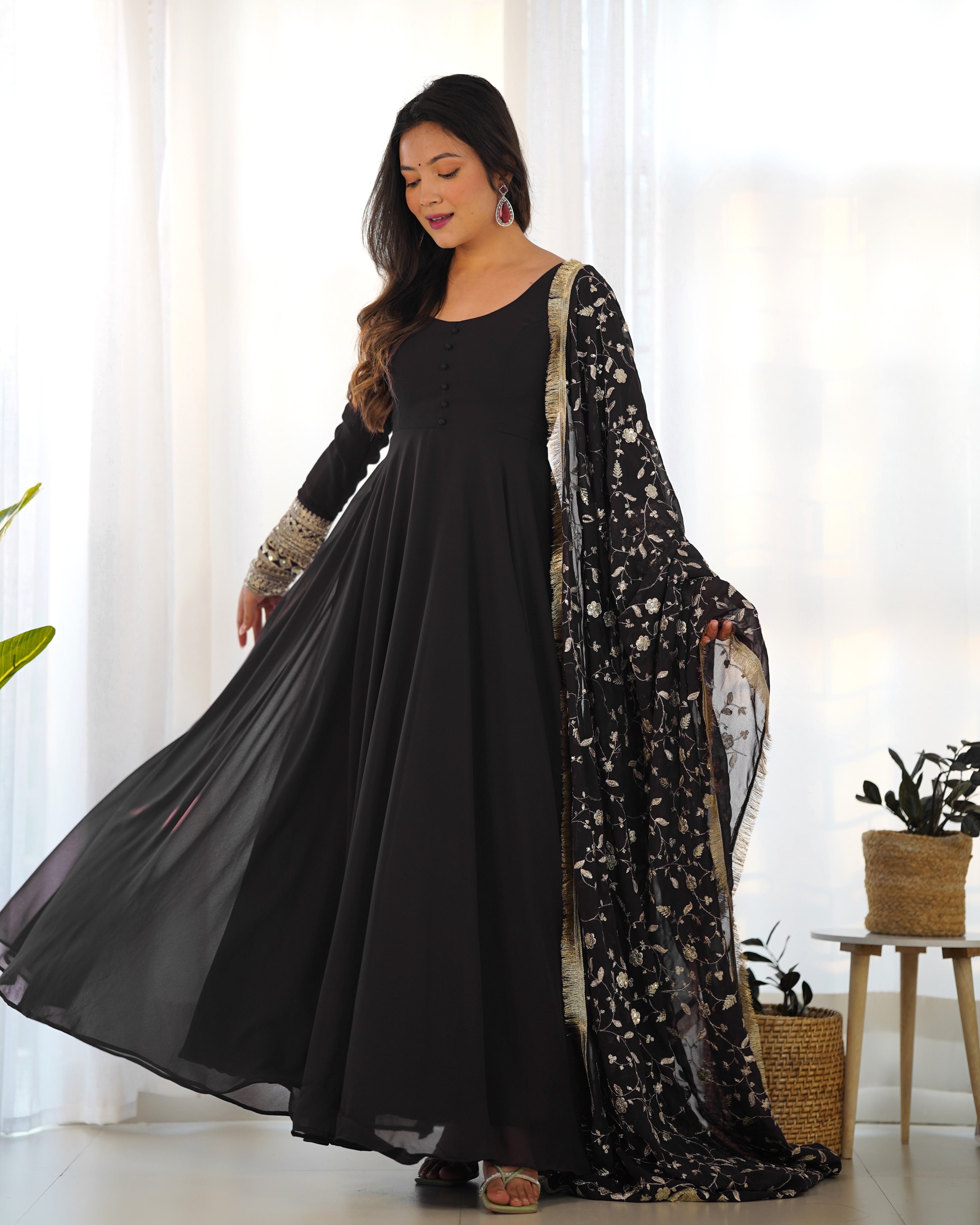 Georgette Embroidered Gown Set – Black