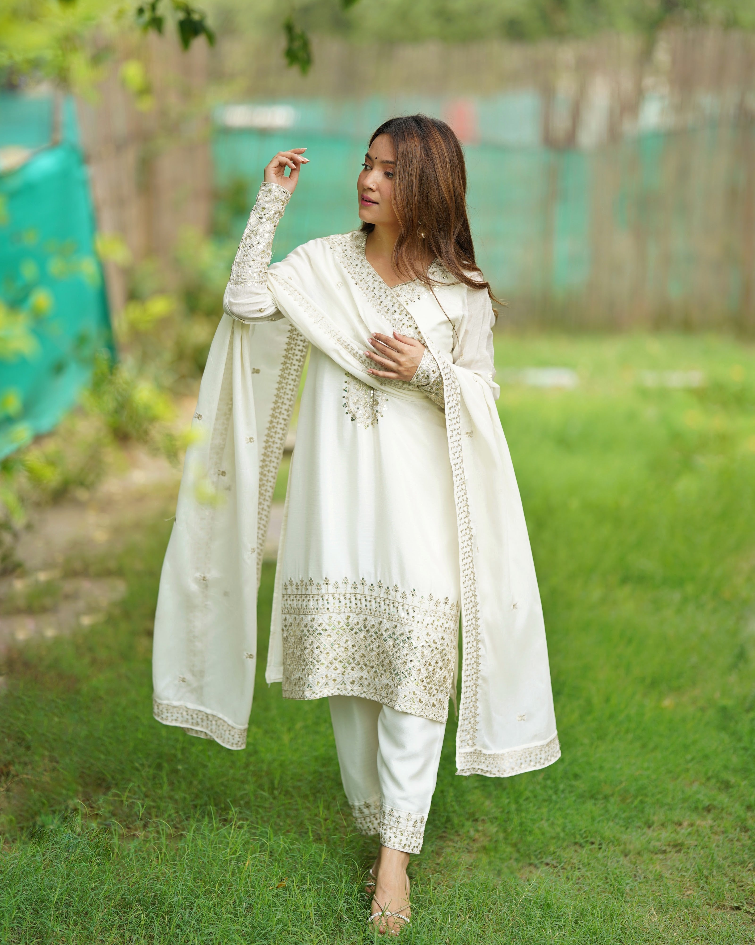 Chinon Silk Embroidered Straight Kurta Set – Ivory