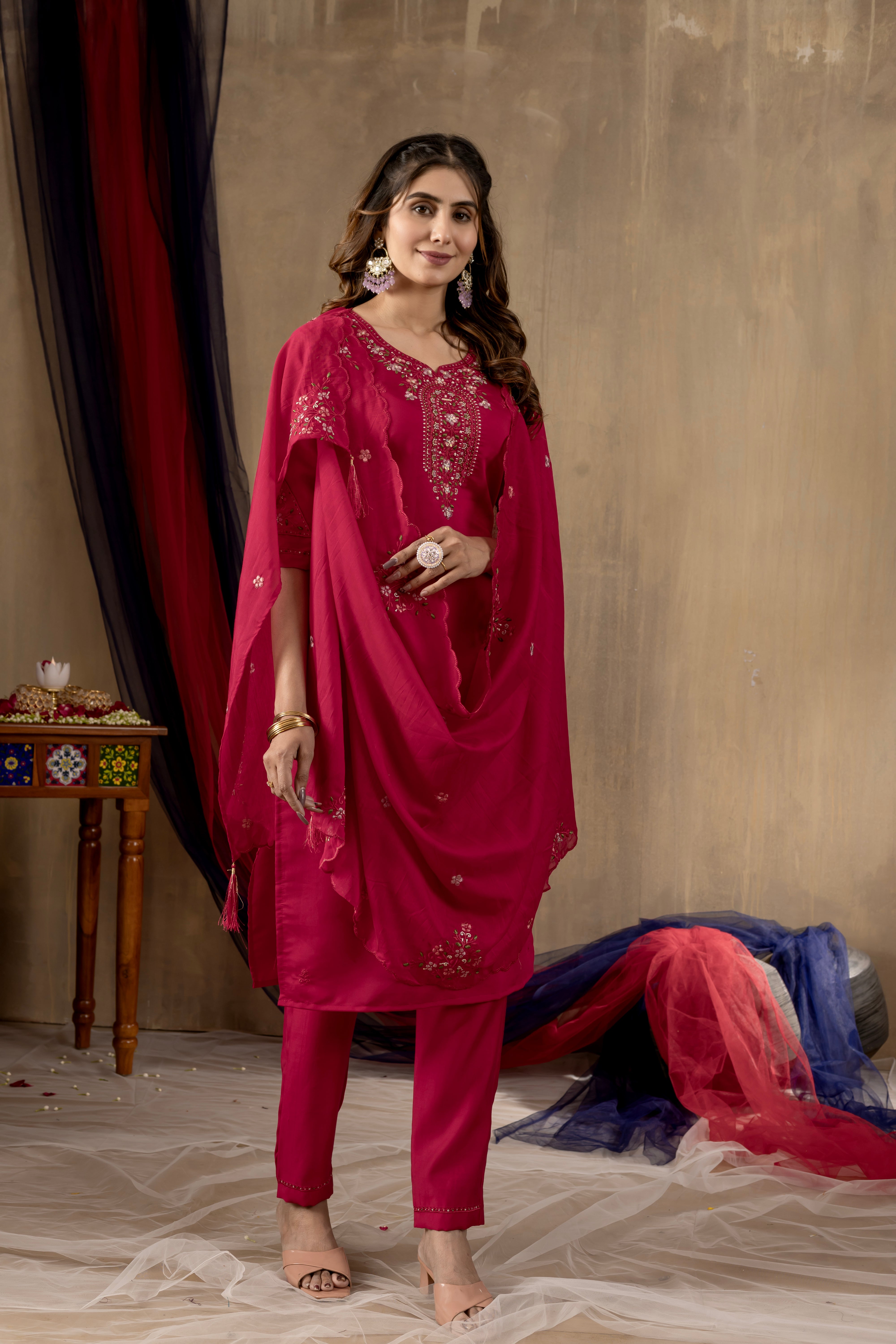 Roman Silk Embroidered Straight Kurti Set – Rani Pink