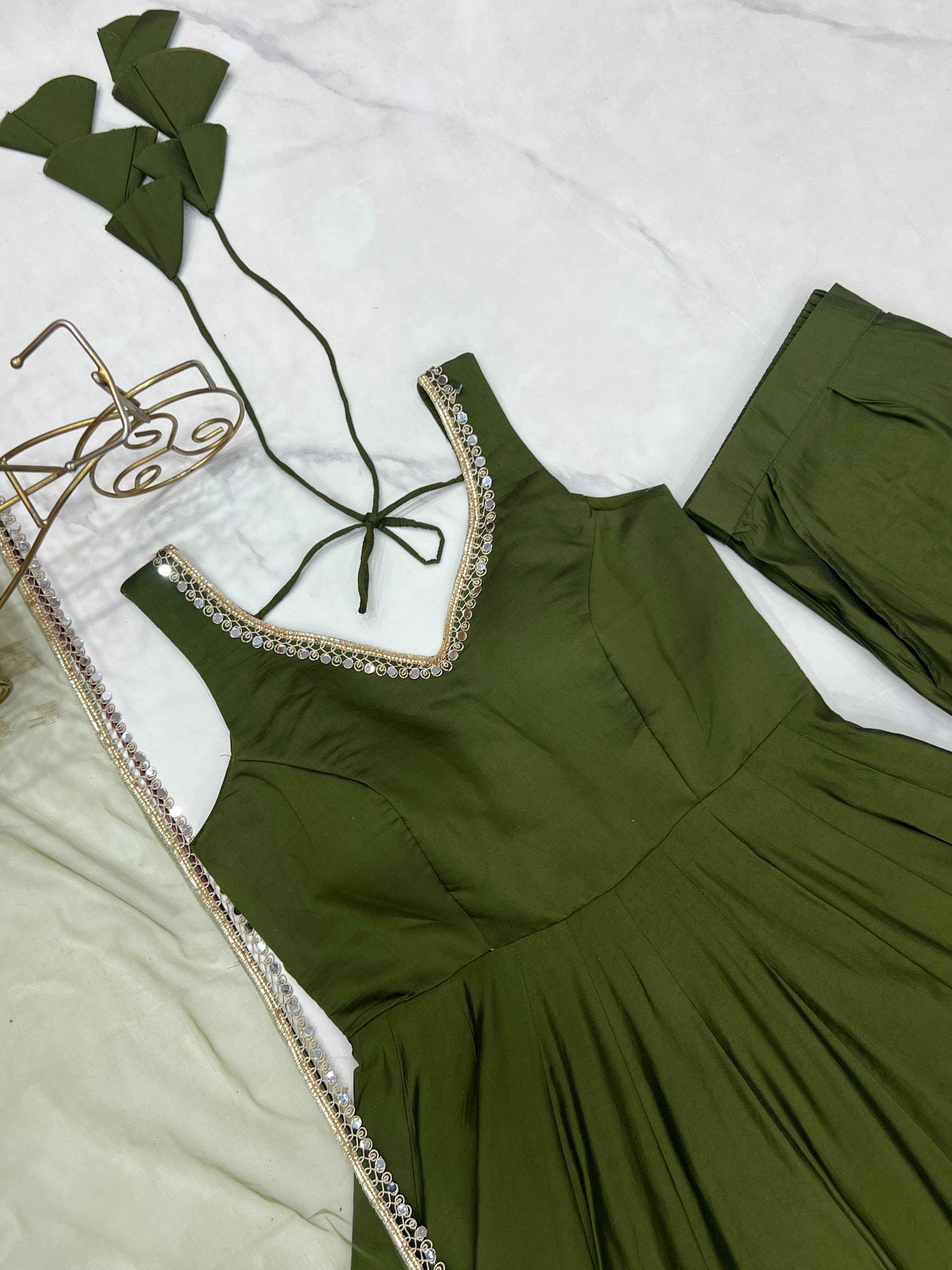 Roman Chanderi Silk Embroidered Anarkali Set – Mehndi