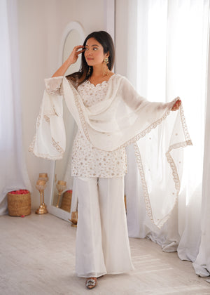 Crunchy Silk Embroidered Bell Bottom Set – Off White