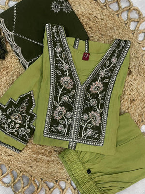 Roman Silk Embroidered Anarkali Kurti Set – Pista